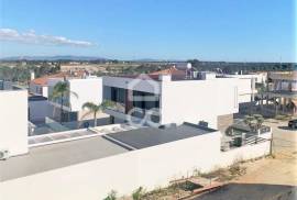 Villa Seixal Vale de Milhaços