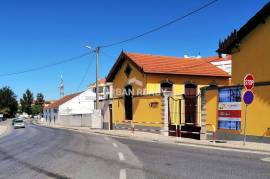 3 Buildings - Commercial License - For Rehabilitation - Benavente Centre