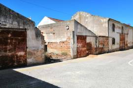 3 Buildings - Commercial License - For Rehabilitation - Benavente Centre