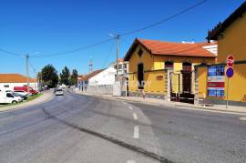3 Buildings - Commercial License - For Rehabilitation - Benavente Centre