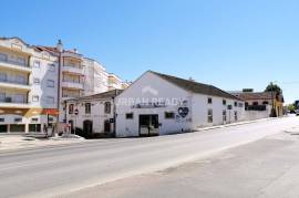 3 Buildings - Commercial License - For Rehabilitation - Benavente Centre