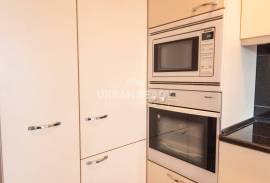 Luxury 3 bedroom apartment - NEW - with garage and storage room - Almada