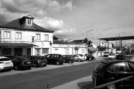 Building for remodeling with Land for Construction - Pinheiro de Loures Building for remodeling with Land for Construction - Pinheiro de Loures