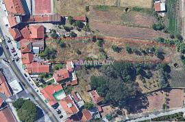 Building for remodeling with Land for Construction - Pinheiro de Loures Building for remodeling with Land for Construction - Pinheiro de Loures