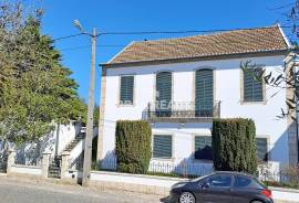 Farm with House T8+1 with Project for Tourism - Mangualde - Viseu
