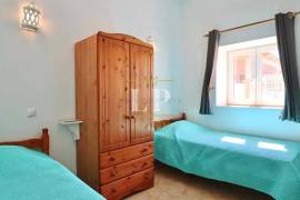 A Country Villa Retreat & Business Opportunity - 123ALG