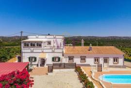 A Country Villa Retreat & Business Opportunity - 123ALG