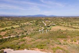 Varaza Grande, Land and Project For Sale in Espiche Golf