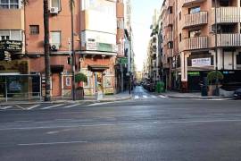 Commercial premises of 274 m2 in chestnut area