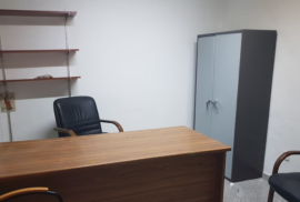 Industrial warehouse for rent in a strategic location in Petrel