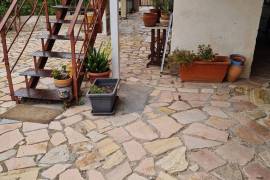 Spacious villa in magnificent area Spacious villa in magnificent area