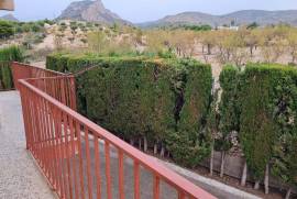 Spacious villa in magnificent area Spacious villa in magnificent area