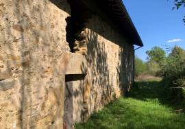 Rural house for sale in Muxika.