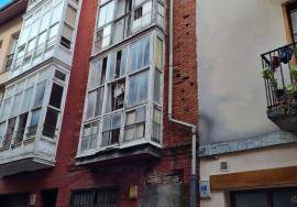 Building for sale in the Old Town of Vitoria-Gasteiz