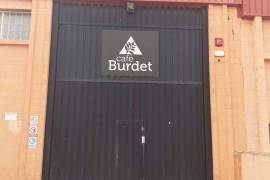 UNIQUE OPPORTUNITY! FULLY EQUIPPED INDUSTRIAL WAREHOUSE FOR SALE IN AGOST!