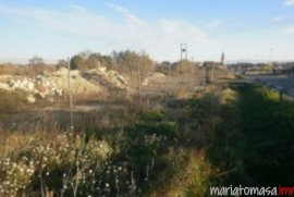Urban land for sale in Oyon