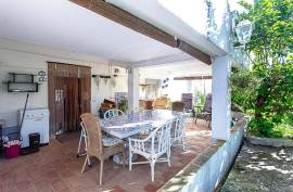 Beautiful Character Property with Mature Garden Near Tavira