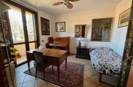 Excellent 4 Bed Villa for Sale In Saronno Italy