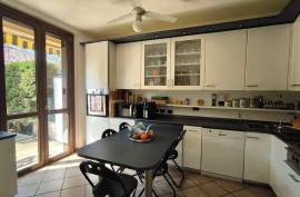 Excellent 4 Bed Villa for Sale In Saronno Italy