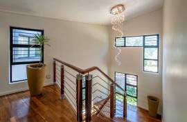 Luxury 6 Bed Home For Sale in Durban South