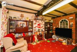 3 bedroom, Terraced House for sale