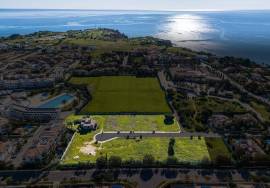 Perfect Plot in Porto do Mós