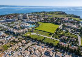 Perfect Plot in Porto do Mós