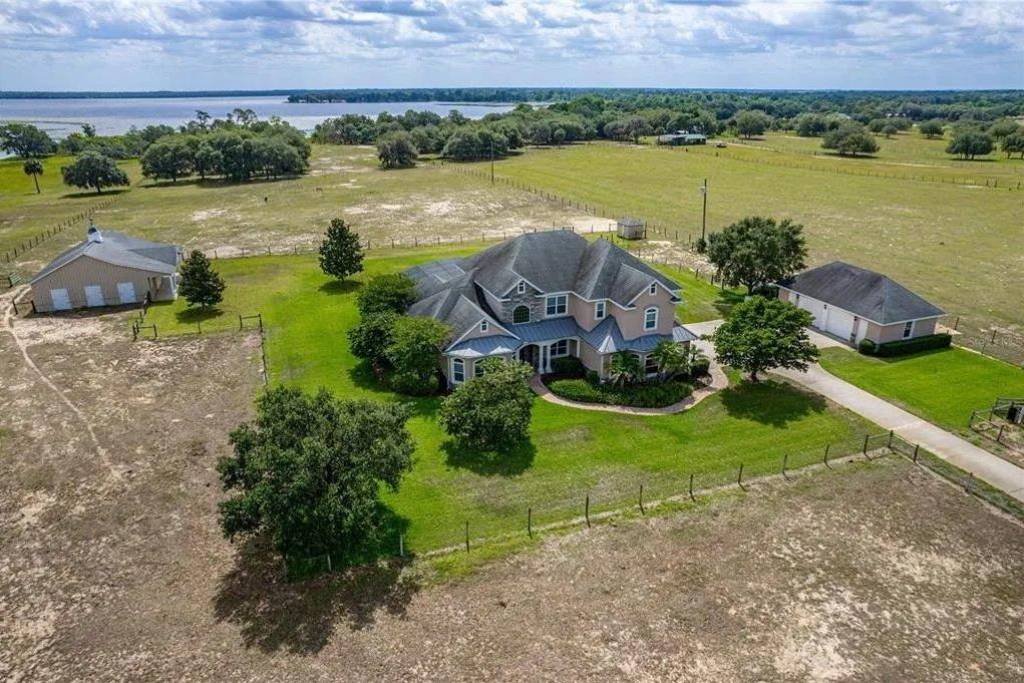Luxury 5 Bed Equestrian Villa for Sale In Haines City