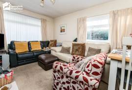 3 bedroom, Detached bungalow for sale