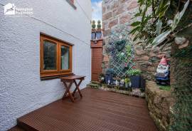 3 bedroom, Link detached house for sale