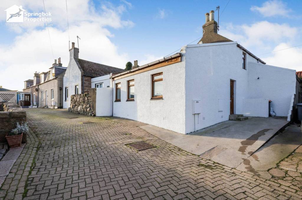 3 bedroom, Link detached house for sale