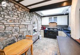 3 bedroom, Detached bungalow for sale