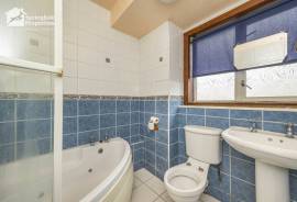2 bedroom, End of terrace house for sale