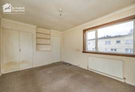 2 bedroom, End of terrace house for sale