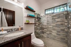 Guest House Apartments: Prime Investment Opportunity Updated Apartments in Flamingo Beach Area!