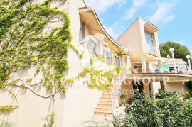 Villa Valencia/València Gilet
