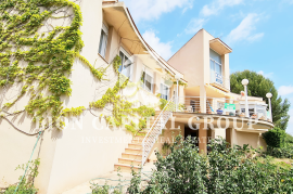 Villa Valencia/València Gilet