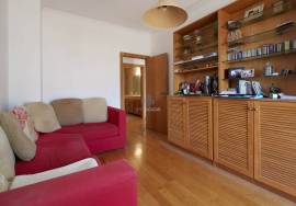 4 bedroom apartment on the top floor, in the center of Funchal