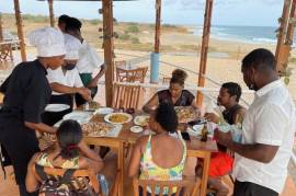 Martin’s restaurant For Sale in Ponta Preta Maio Cape Verde