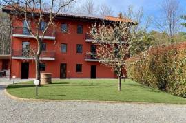 Stunning 4 Bed Villa For Sale in Cureggio Novara Italy