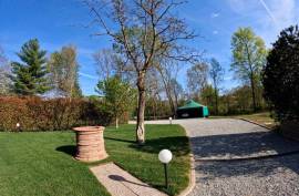 Stunning 4 Bed Villa For Sale in Cureggio Novara Italy