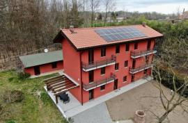 Stunning 4 Bed Villa For Sale in Cureggio Novara Italy