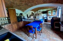 Stunning 4 Bed Villa For Sale in Cureggio Novara Italy