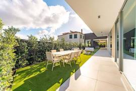 NEW 3 BEDROOM APARTMENT SOLD IN ---- PRIVATE CONDOMINIUM