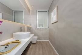 NEW 3 BEDROOM APARTMENT SOLD IN ---- PRIVATE CONDOMINIUM