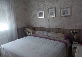Cosy villa in Sax, with three bedrooms plus guest house, 5,000 m2 plot and heated pool