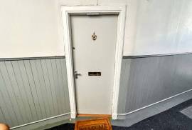 2 bedroom, Ground floor flat for sale