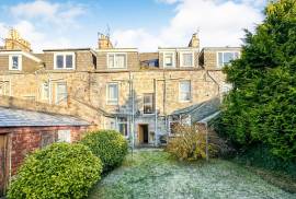 2 bedroom, Ground floor flat for sale