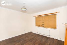 3 bedroom, Terraced House for sale