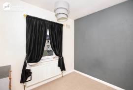 3 bedroom, Terraced House for sale